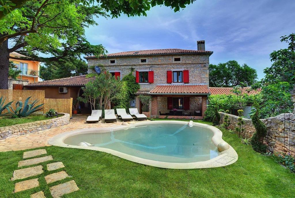 Villa Br Лижнян Экстерьер фото