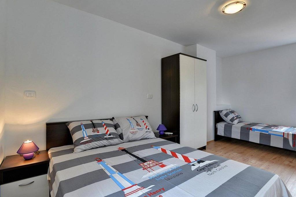 Villa Br Лижнян Экстерьер фото